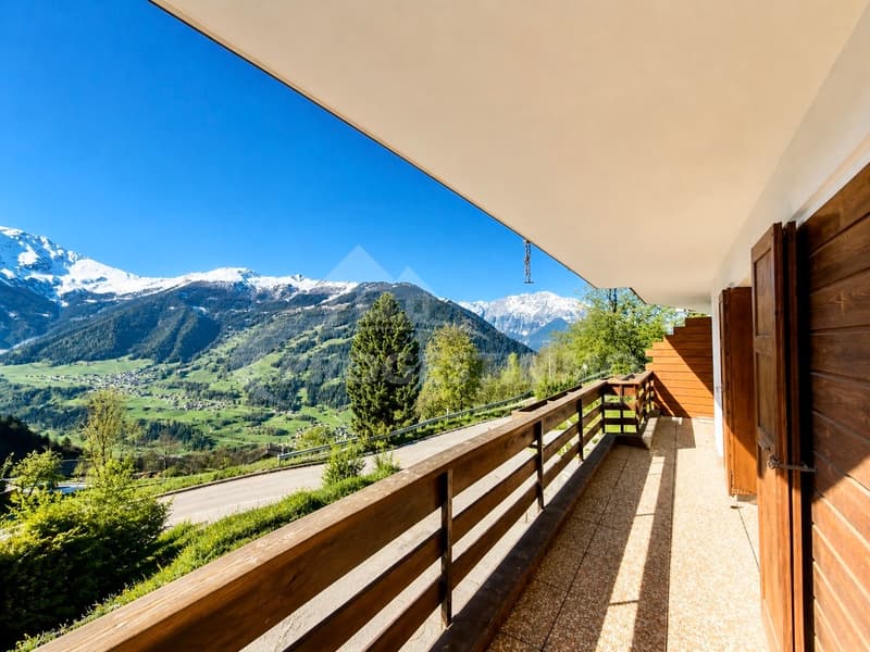 APPARTAMENTO 4,5 LOCALI DI ECCEZIONE CON VISTA PANORAMICA SULLA VALLE (8)