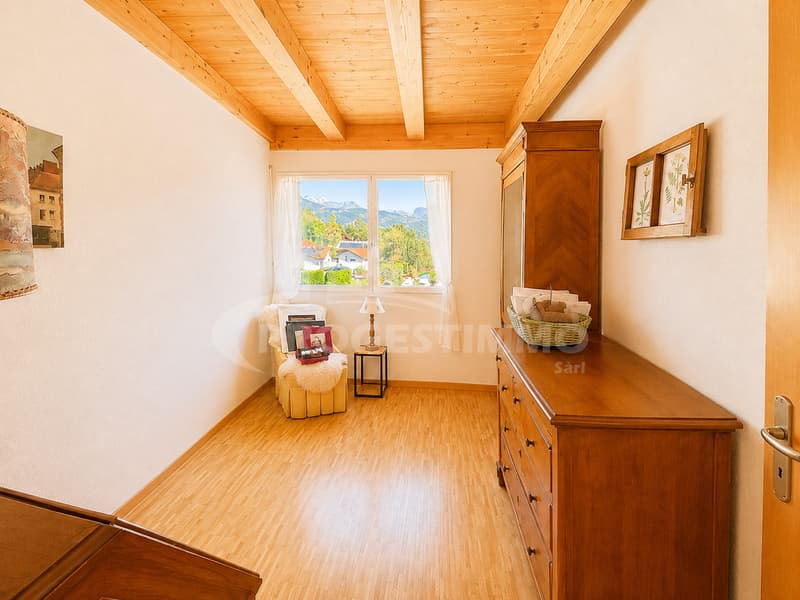 UN ATTIQUE D'EXCEPTION AVEC DEUX TERRASSES & JACUZZI (8)