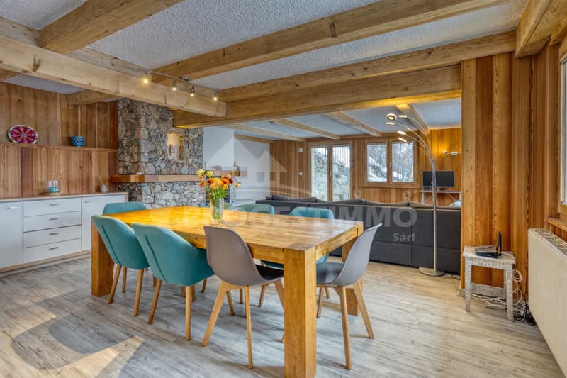 UN CHALET D'EXCEPTION ENTRE NATURE, ESPACE ET ART DE VIVRE (1)