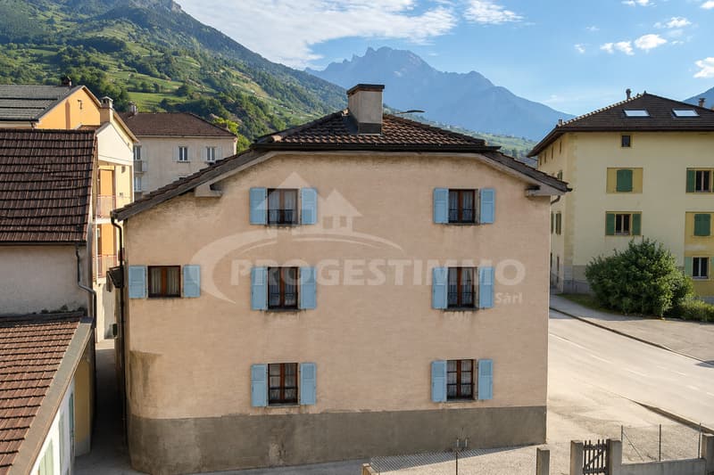 MAISON VILLAGEOISE DE DEUX LOGEMENTS (10)