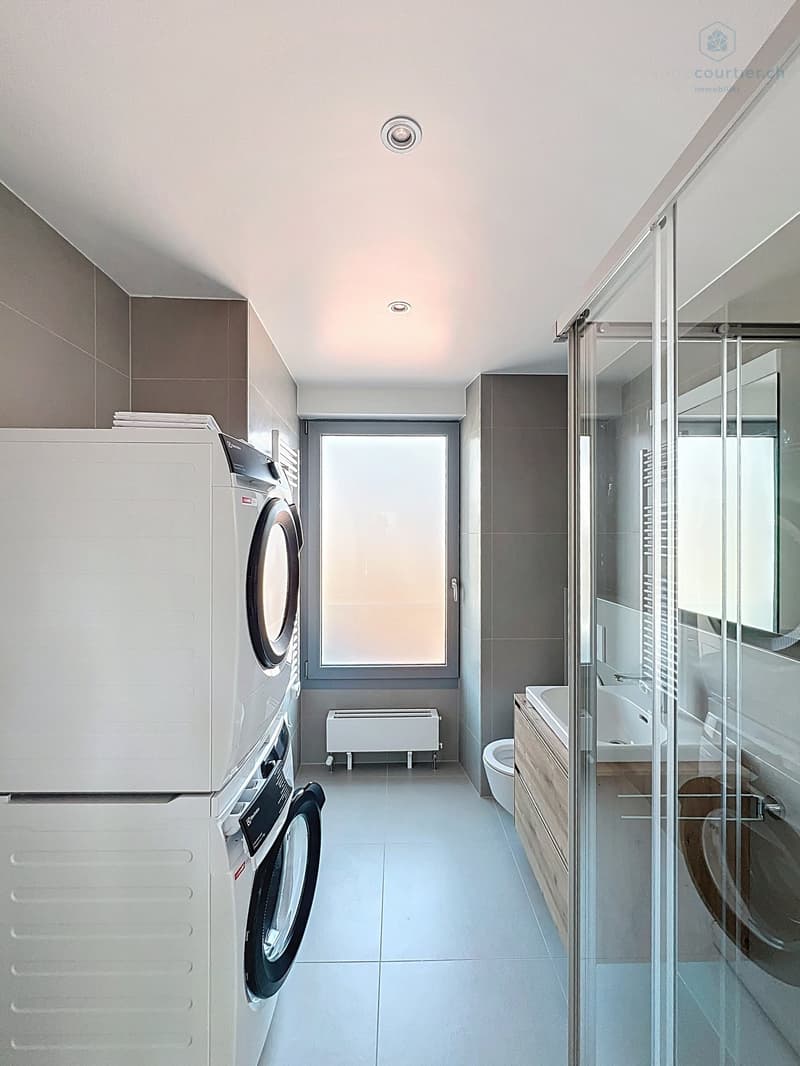 Immeuble rénové 100% loué, hyper-centre, avec salle des coffres-forts à valoriser (11)