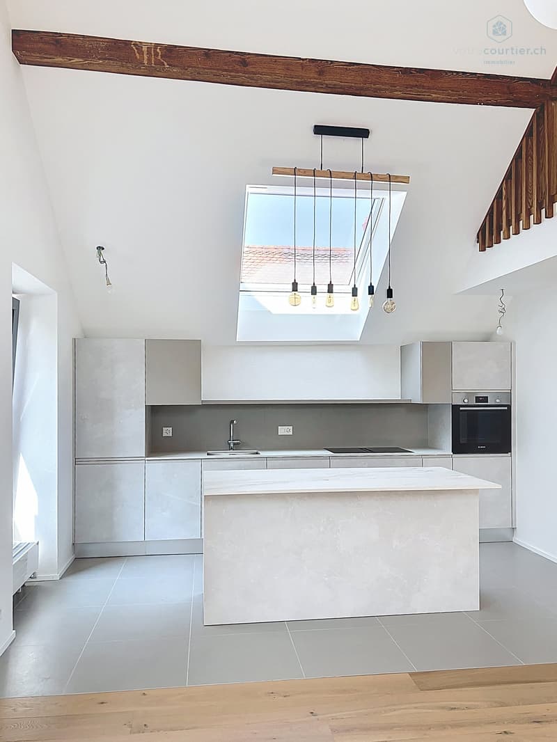 Immeuble rénové 100% loué, hyper-centre, avec salle des coffres-forts à valoriser (5)
