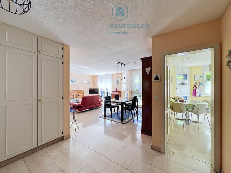 Appartement, terrasse et jardin, au calme en ville, proche HFR et gare (9)