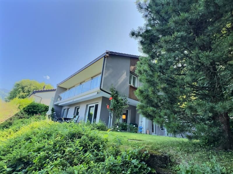 Villa jumelle avec vue à couper le souffle (2)