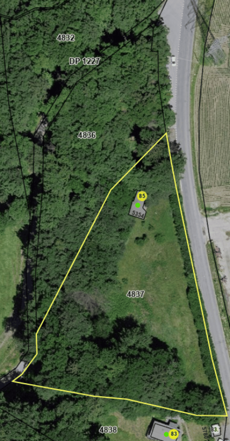 Chalet with forest and agricultural land (8)