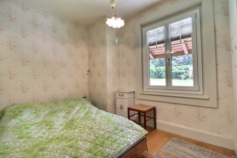 Chalet with great potential, Les Avants (12)