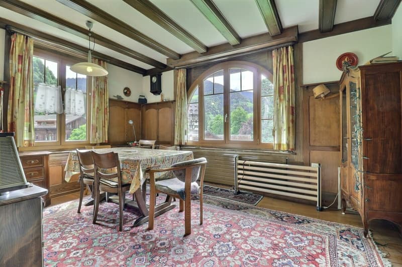 Chalet with great potential, Les Avants (4)