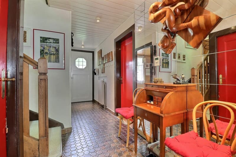 Chalet avec fort potentiel à Villeneuve (17)