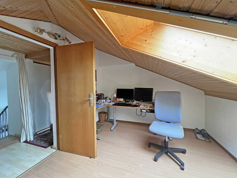 Combles - Pièce bureau