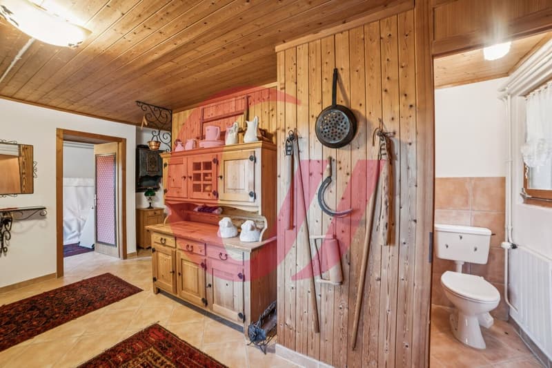 Charmey - chalet typique de 5.5 pièces dans un cadre privilégié (4)