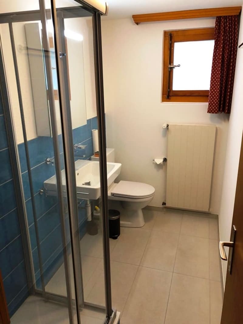 Chalet spacieux - situation exceptionnelle et rare à 15 min. de Gstaad (14)