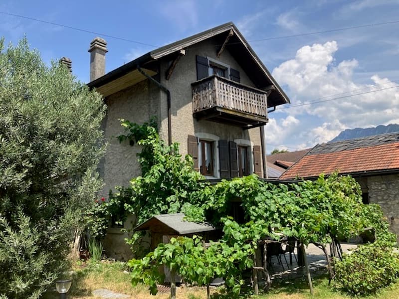Complesso immobiliare con potenziale di creazione di alloggi a Chessel (2)