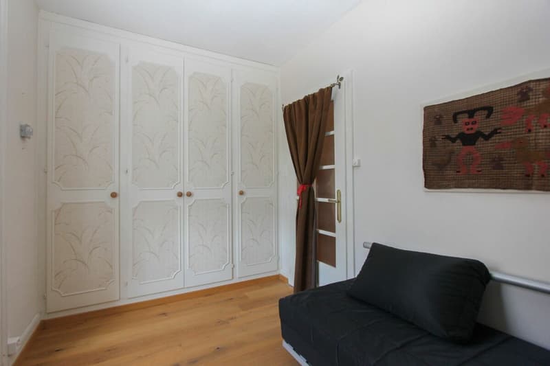Grand appartement de rendement dans maison de maître avec jardin (6)