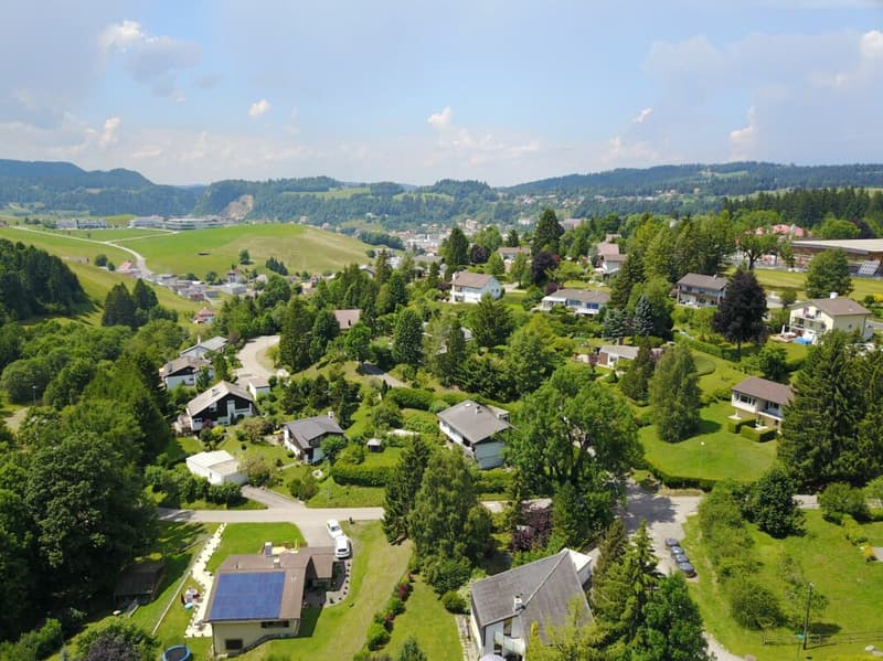 Last 5.5-room villa on the heights of Le Locle (3)