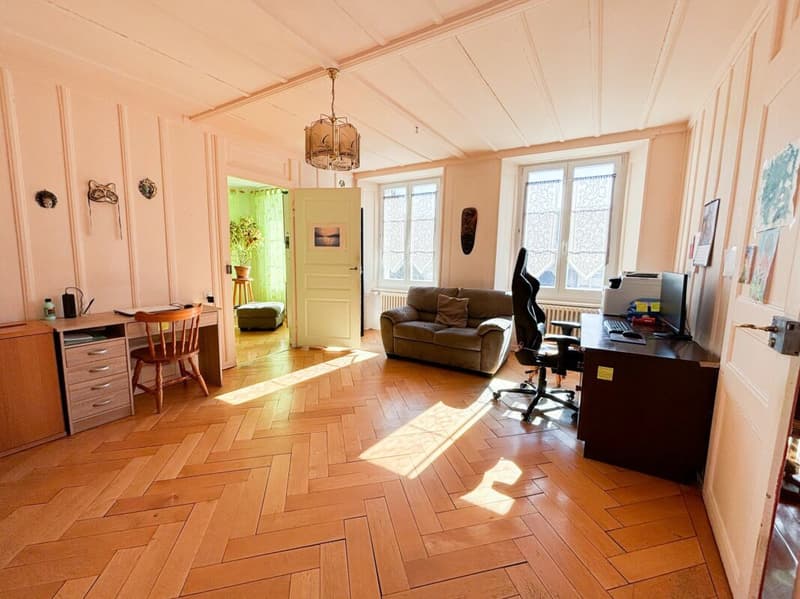 Schönes Doppelstockapartment mit 7.5 Zimmern (5)