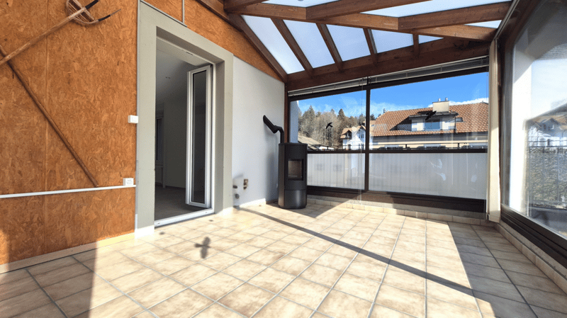 Prächtige 2-Zimmer-Wohnung mit großer Terrasse und Veranda renoviert (15)
