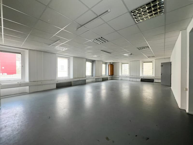 Spacious premises of approximately 220m² in the city center (2)