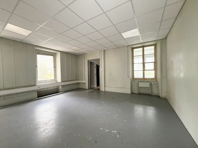 Spacious premises of approximately 220m² in the city center (5)