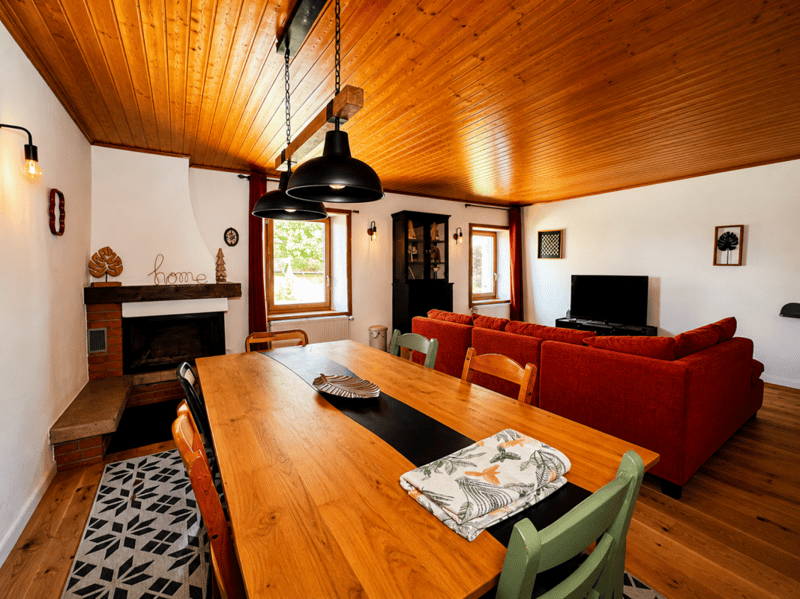 Beautiful house with 4 apartments (13)