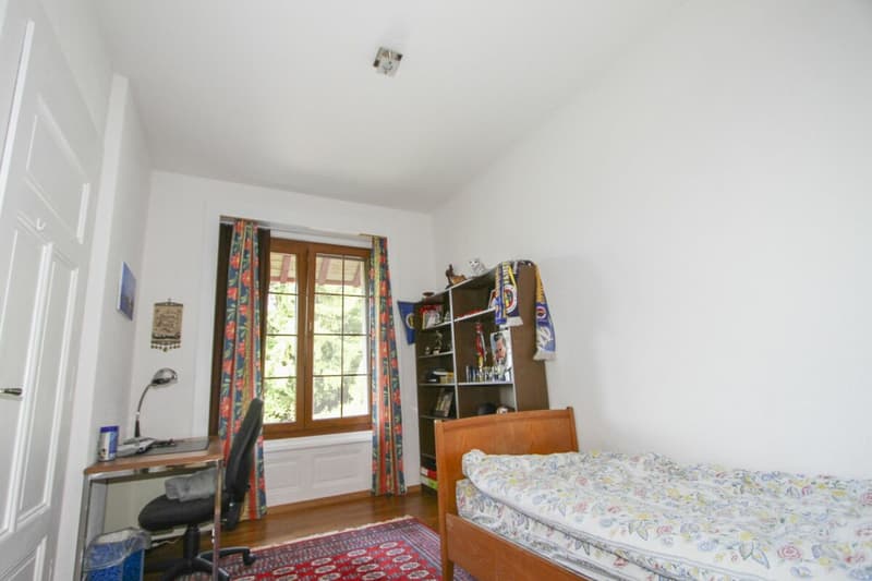 ### Character property in its green setting (7)