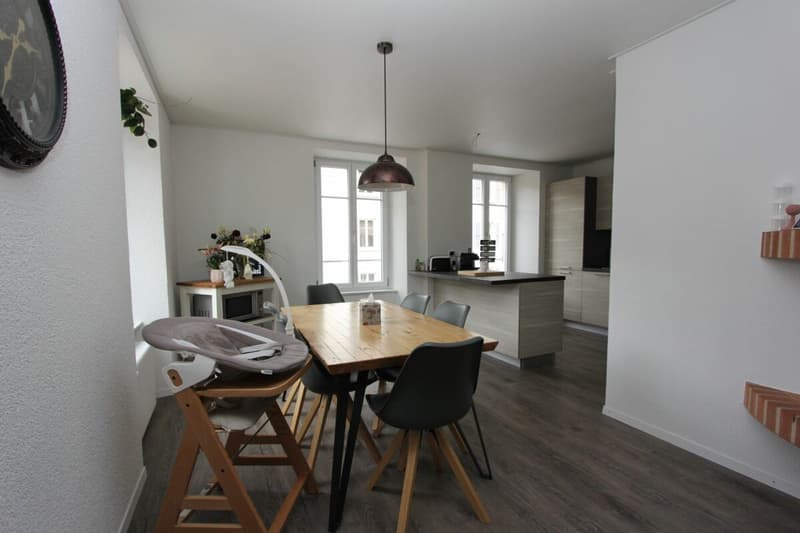 Prachtvolle 5.5-Zimmer-Wohnung mit Charme (2)