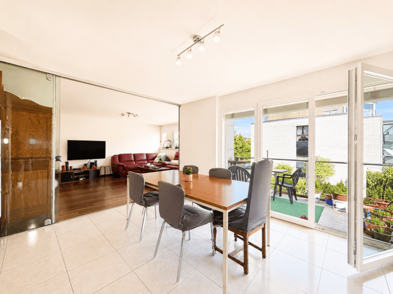 Magnificent 4.5-room apartment with large balcony (5)