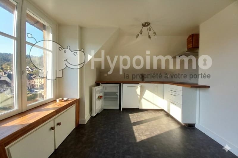 Joli studio situé au Quartier Neuf (1)