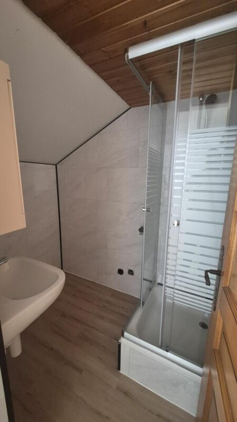 Apartment with 6.5 rooms and private garden (12)