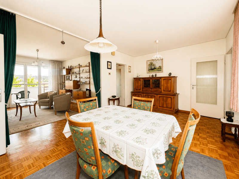 Bright 5-room apartment with balcony (4)