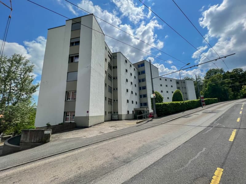 Bright 5-room apartment with balcony (17)