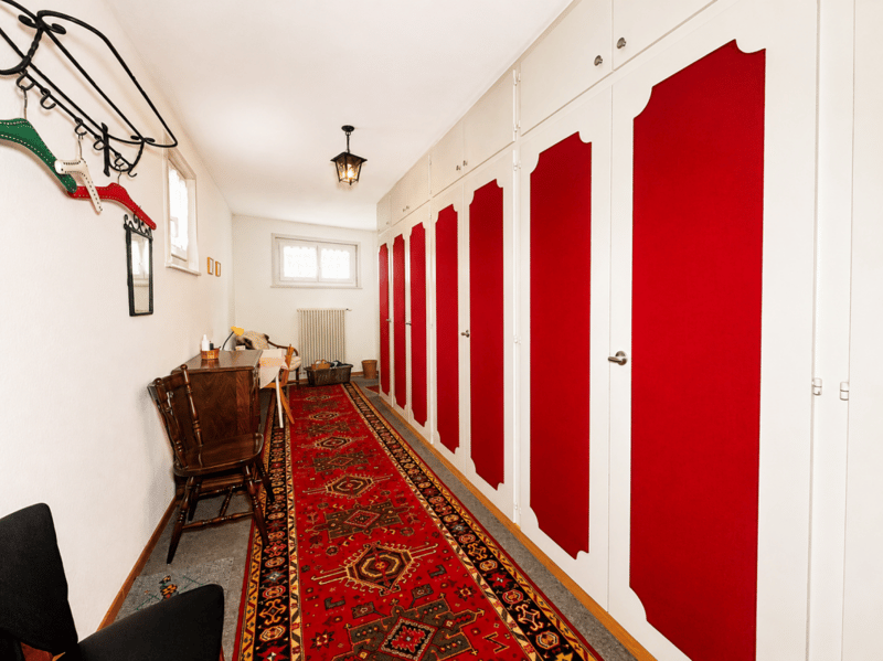 Bright 5-room apartment with balcony (14)