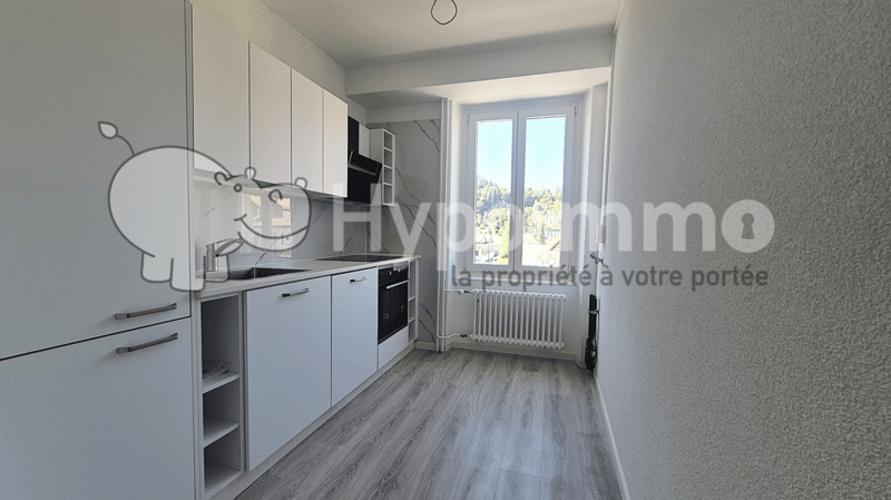 Magnificent 3-room apartment completely renovated with balcony - Le Locle (1)