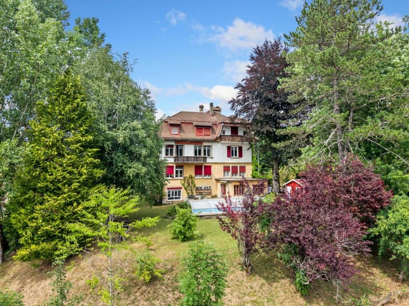 Maison de maître de 4 appartements avec piscine (2)