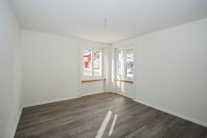 Lumineux appartement de 3.5 pièces aux Ponts-de-Martel (4)