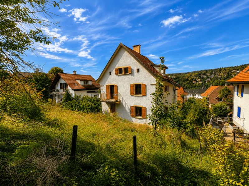 Maison familiale de 3 appartements à rénover (3)