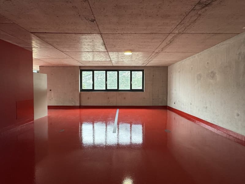 Parcheggio interno riscaldato al 1° piano (8)