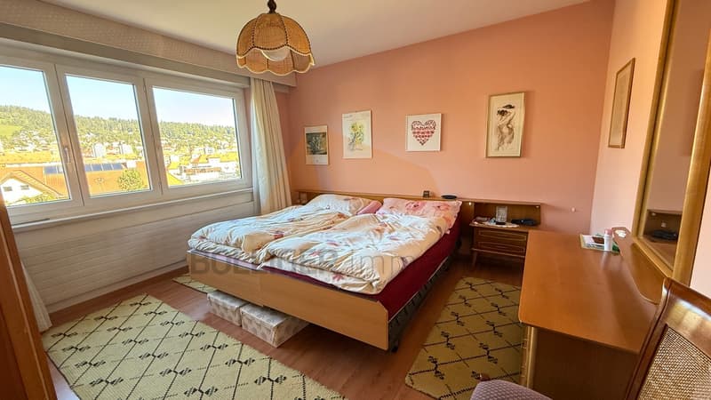 For Sale 4.5-Room Apartment with Balcony and Garage (6)
