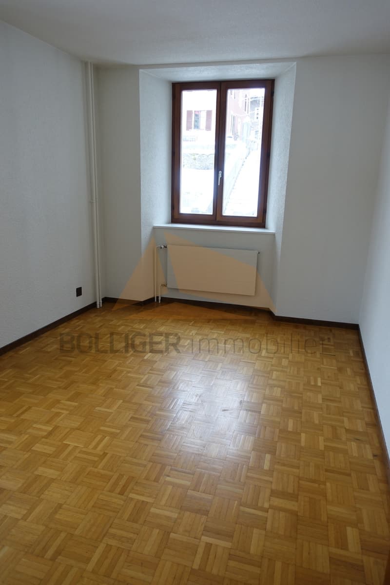 GRANDE APPARTAMENTO DUPLEX DI 6 LOCALI CON CARPORT IN VENDITA (8)