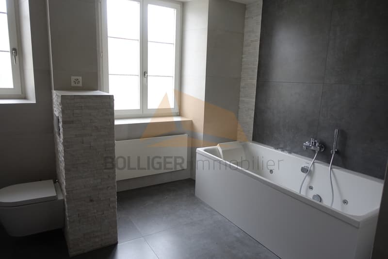 GRANDE APPARTAMENTO DUPLEX DI 6 LOCALI CON CARPORT IN VENDITA (11)
