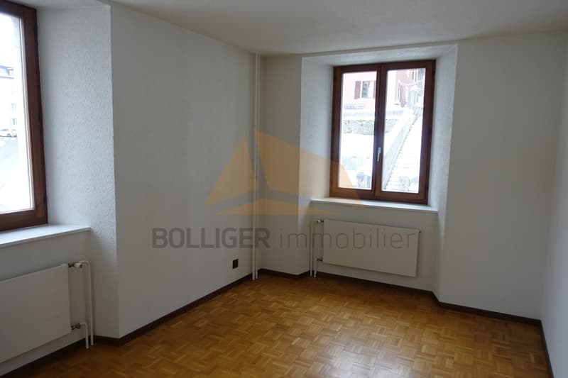 GRANDE APPARTAMENTO DUPLEX DI 6 LOCALI CON CARPORT IN VENDITA (7)