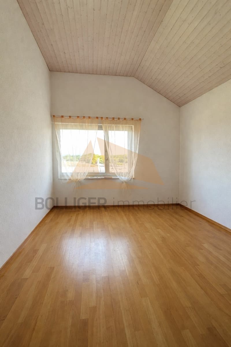 FOR SALE: MAGNIFICENT 4.5-ROOM APARTMENT IN PPE OF 137 M2 (10)