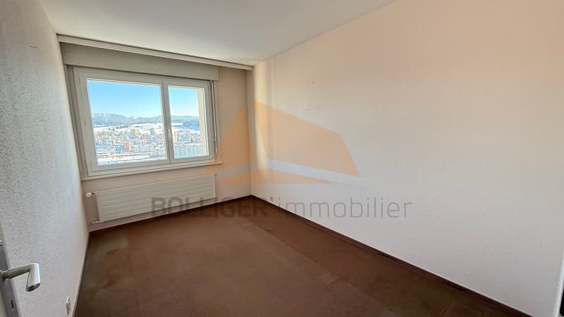 FOR SALE 6-ROOM APARTMENT 170 M2 WITH INDIVIDUAL GARAGE (12)
