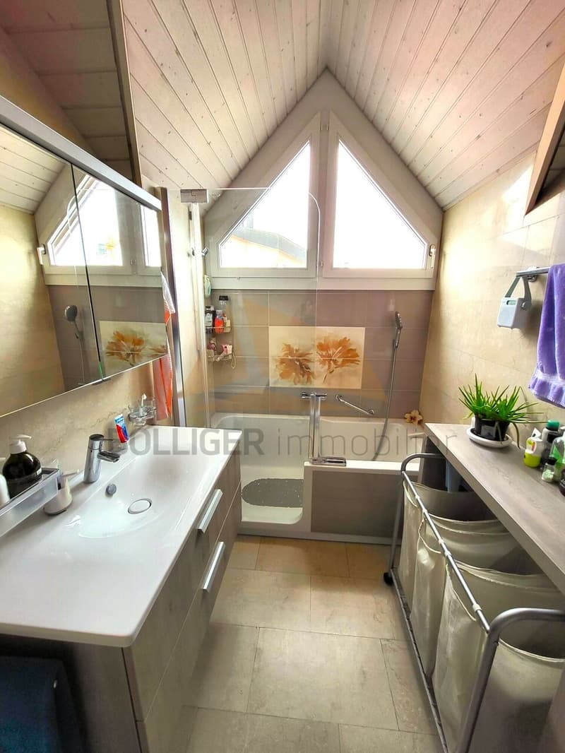 A VENDRE MAGNIFIQUE APPARTEMENT DE 4,5 PIÈCES EN PPE DE 137 M2 (10)