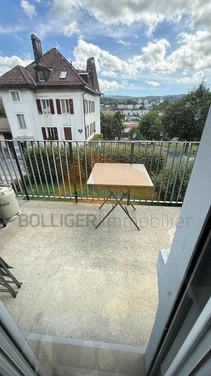 A VENDRE MAISON FAMILIALE DE 2 APPARTEMENTS AVEC GARAGE (4)