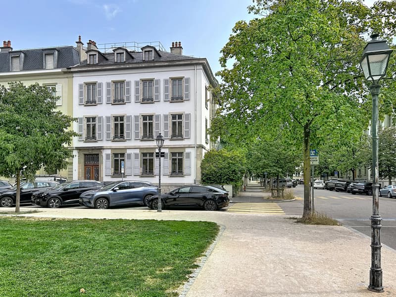 Exceptional townhouse in the heart of the city (1)