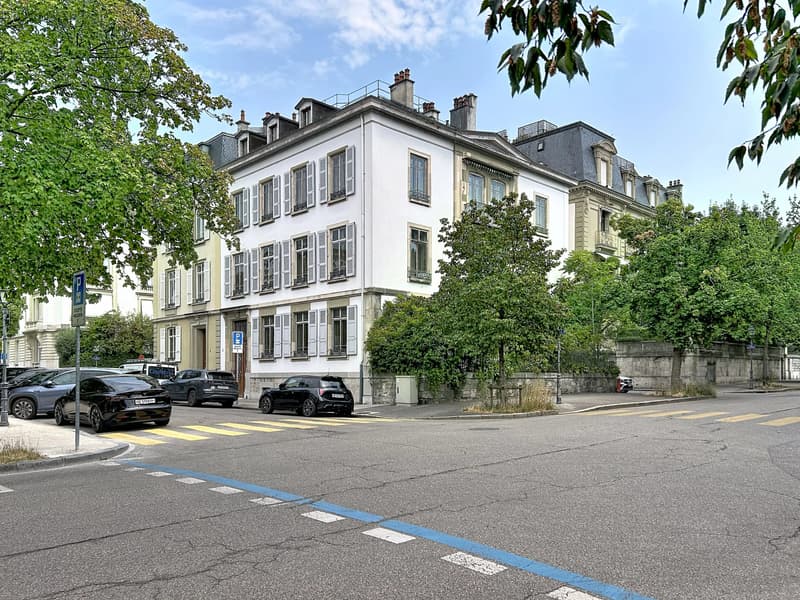 Exceptional townhouse in the heart of the city (2)