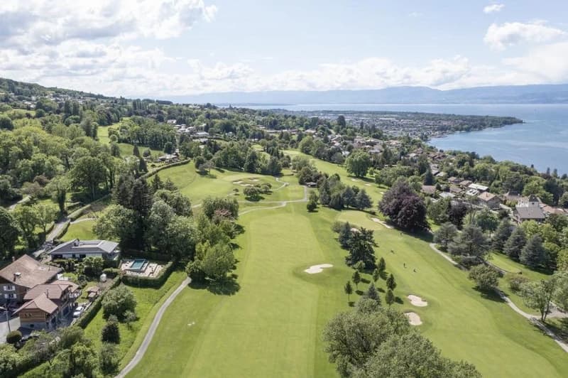 Architect's house in the heart of Evian Golf (2)