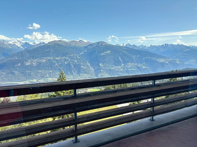 Due magnifici appartamenti con vista panoramica sulle Alpi (2)