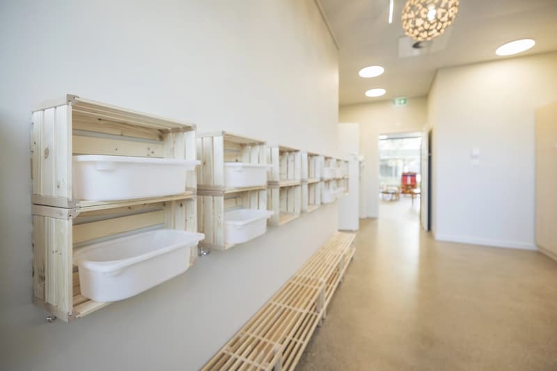Premises to be handed over for a nursery (7)