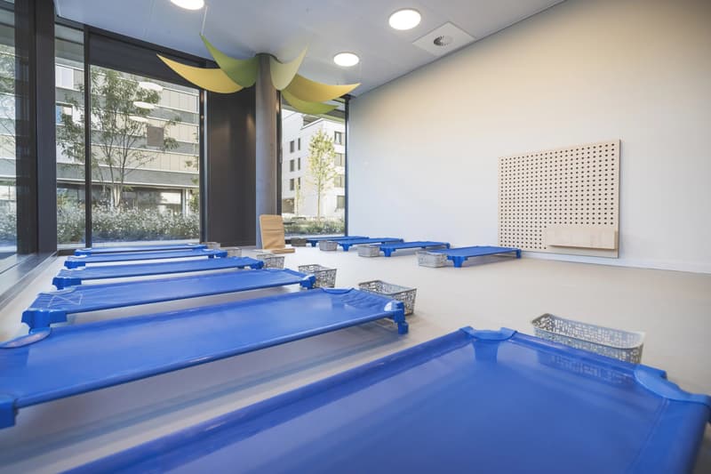 Premises to be handed over for a nursery (9)